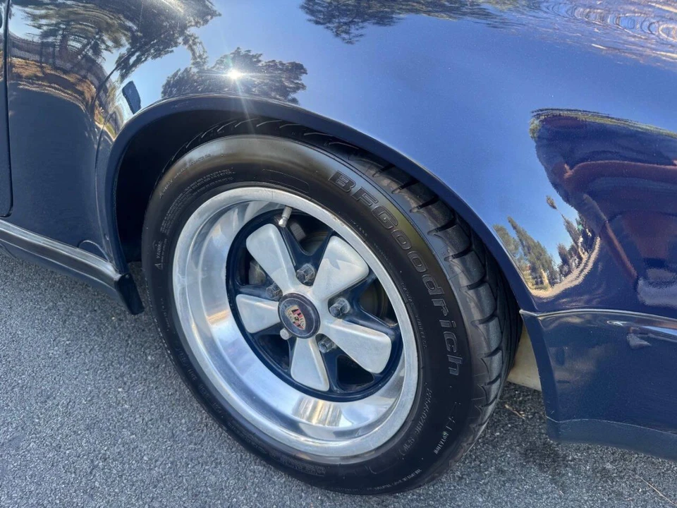 1989 Porsche 911 Carrera 3.2 - Image 6 of 31