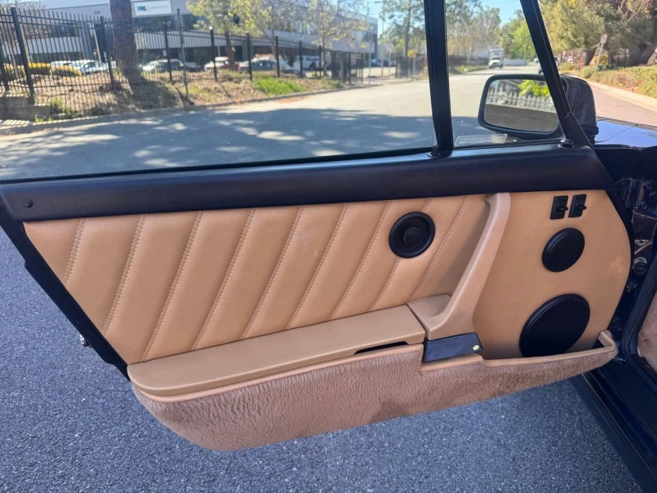 1989 Porsche 911 Carrera 3.2 - Image 22 of 31