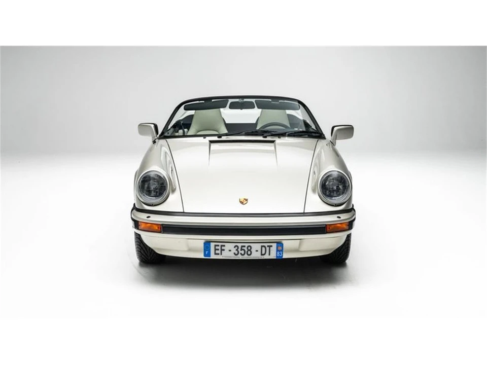 1989 Porsche 911 Carrera 3.2 - Image 26 of 31