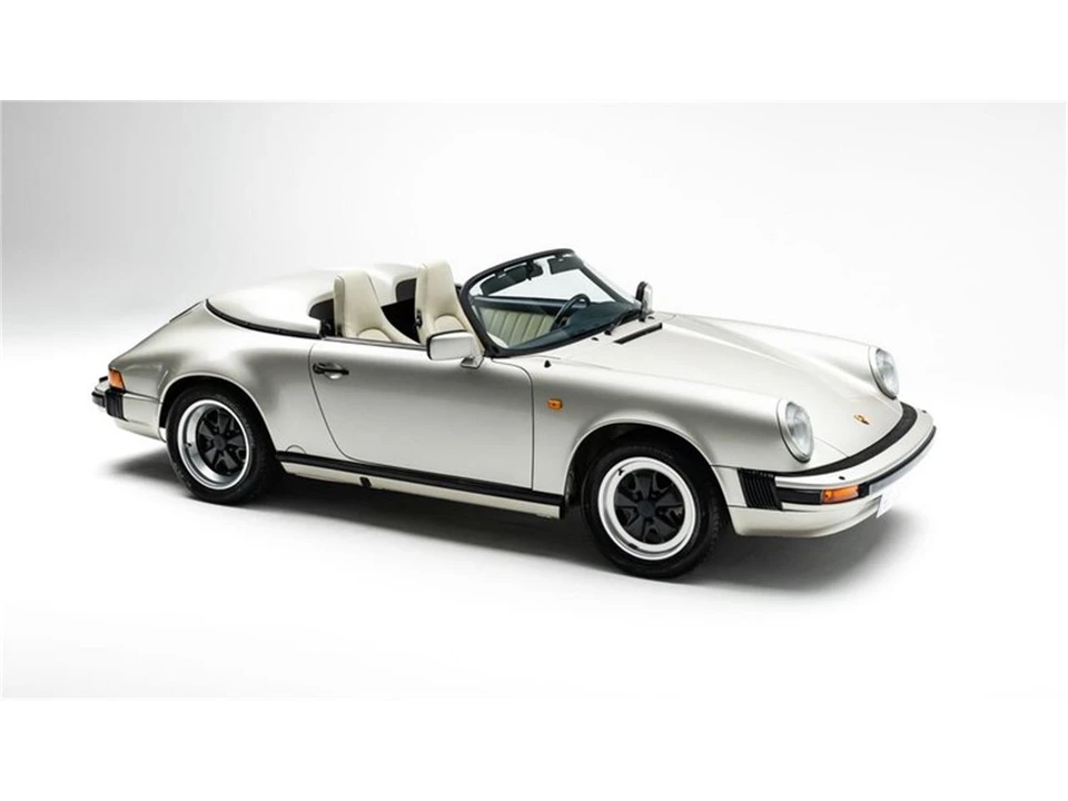 1989 Porsche 911 Carrera 3.2 - Image 12 of 31