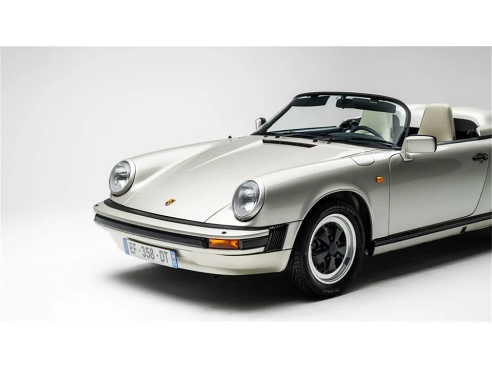 1989 Porsche 911 Carrera 3.2 - Image 28 of 31