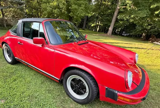 1989 Porsche 911 Carrera Targa