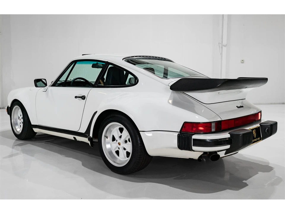 1989 Porsche 930 Turbo - Image 8 of 31