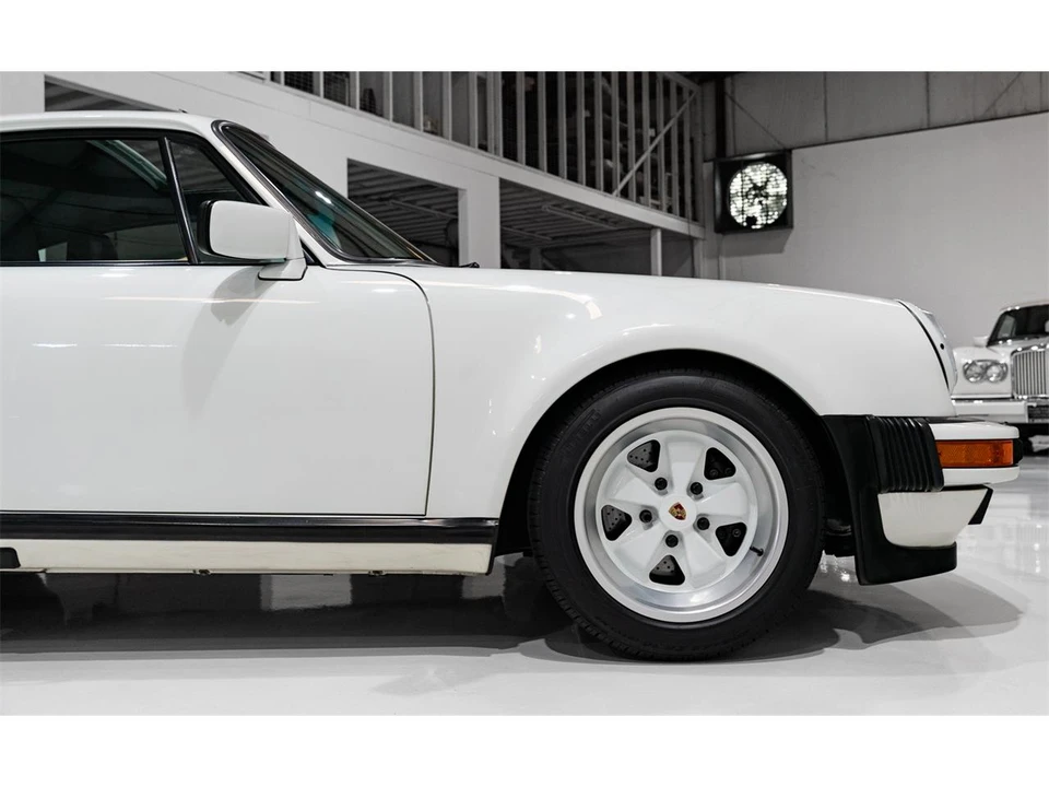 1989 Porsche 930 Turbo - Image 16 of 31