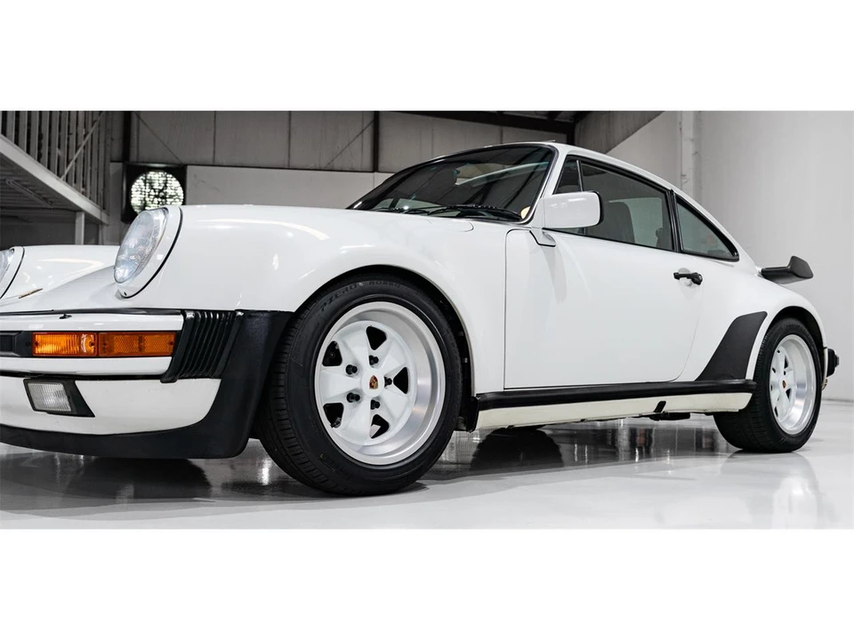 1989 Porsche 930 Turbo - Image 27 of 31