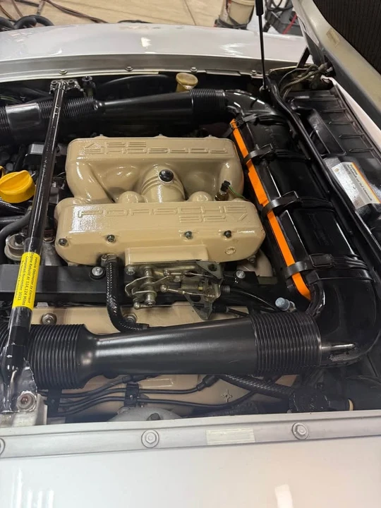1989 Porsche 928 - Image 10 of 19