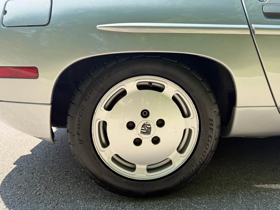 1989 Porsche 928 - Image 19 of 19