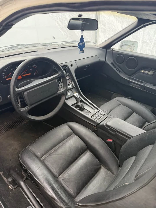 1989 Porsche 928 - Image 4 of 5