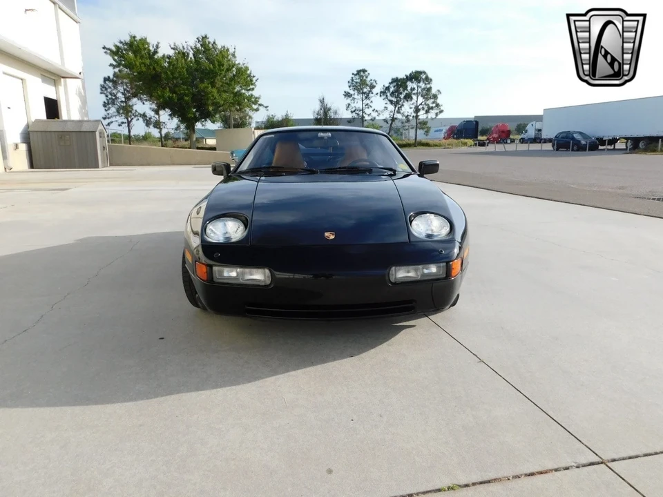 1989 Porsche 928 S4 - Image 4 of 12