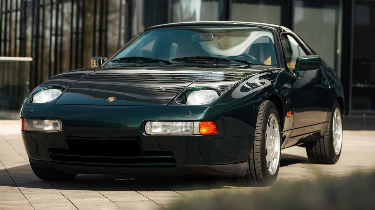 1989 Porsche 928 S4 CS/SE - Image 17 of 31