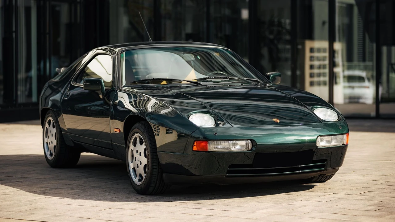 1989 Porsche 928 S4 CS/SE - Image 12 of 31