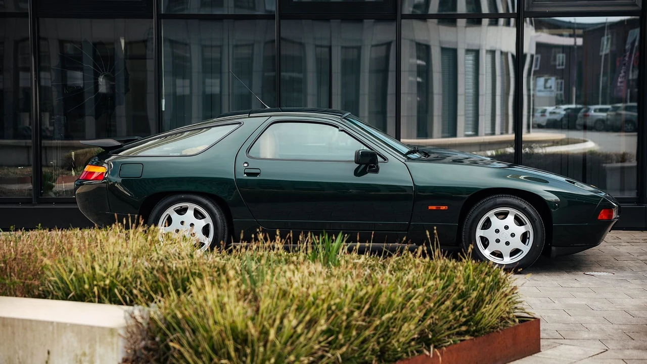 1989 Porsche 928 S4 CS/SE - Image 20 of 31