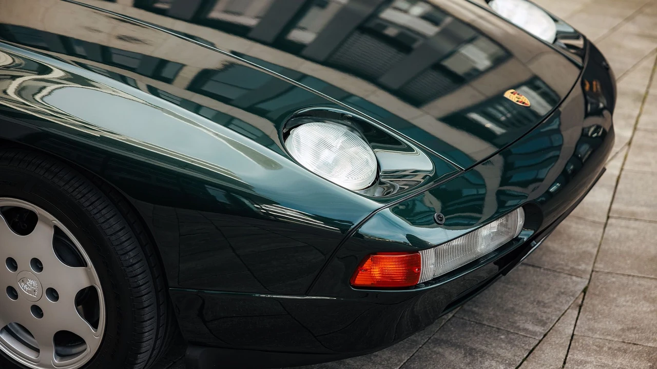 1989 Porsche 928 S4 CS/SE - Image 27 of 31
