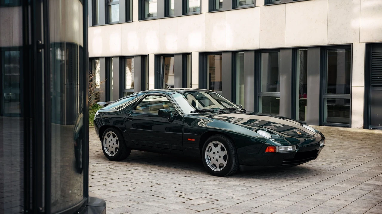 1989 Porsche 928 S4 CS/SE - Image 11 of 31