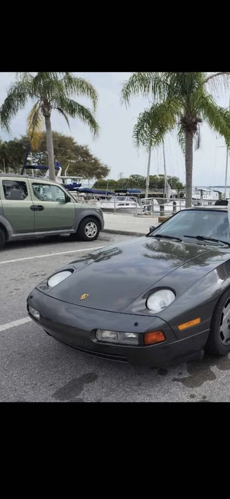 1989 Porsche 928 S4 - Image 2 of 3