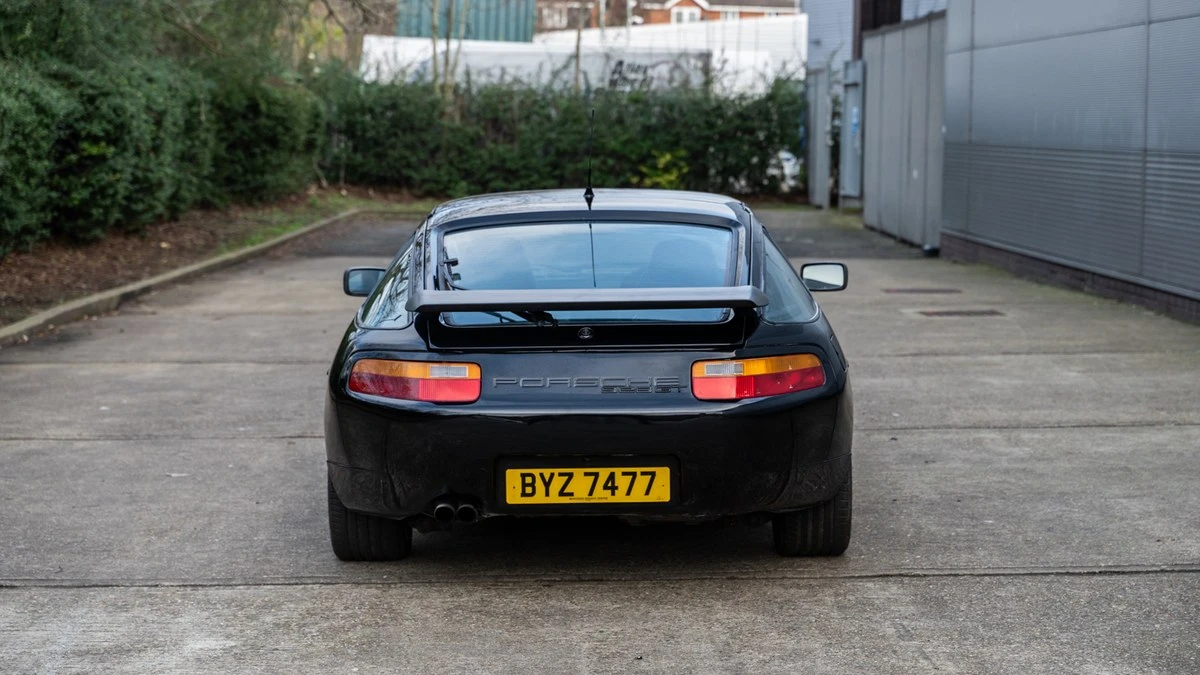 1989 Porsche 928 GT - Image 7 of 30