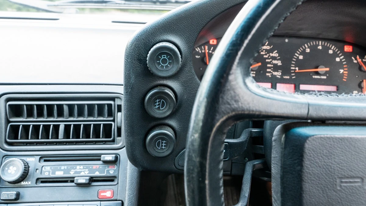 1989 Porsche 928 GT - Image 28 of 30
