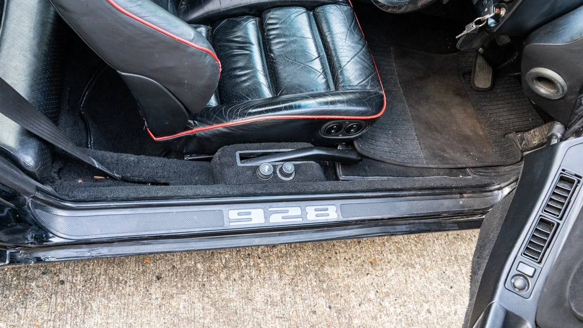 1989 Porsche 928 GT - Image 20 of 30