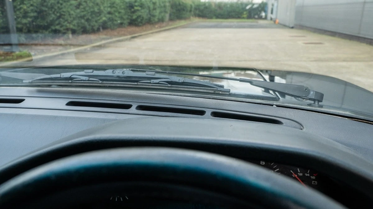 1989 Porsche 928 GT - Image 25 of 30
