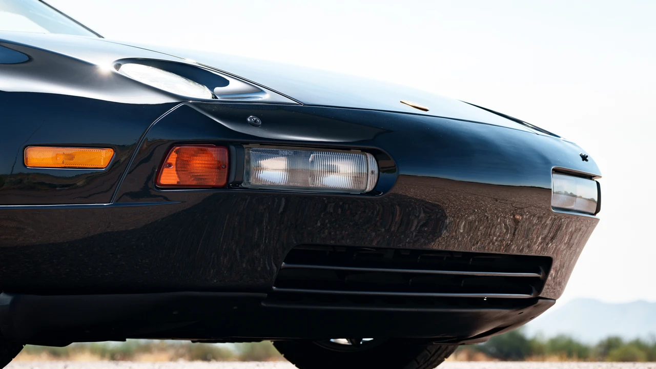 1989 Porsche 928 GT - Image 27 of 31