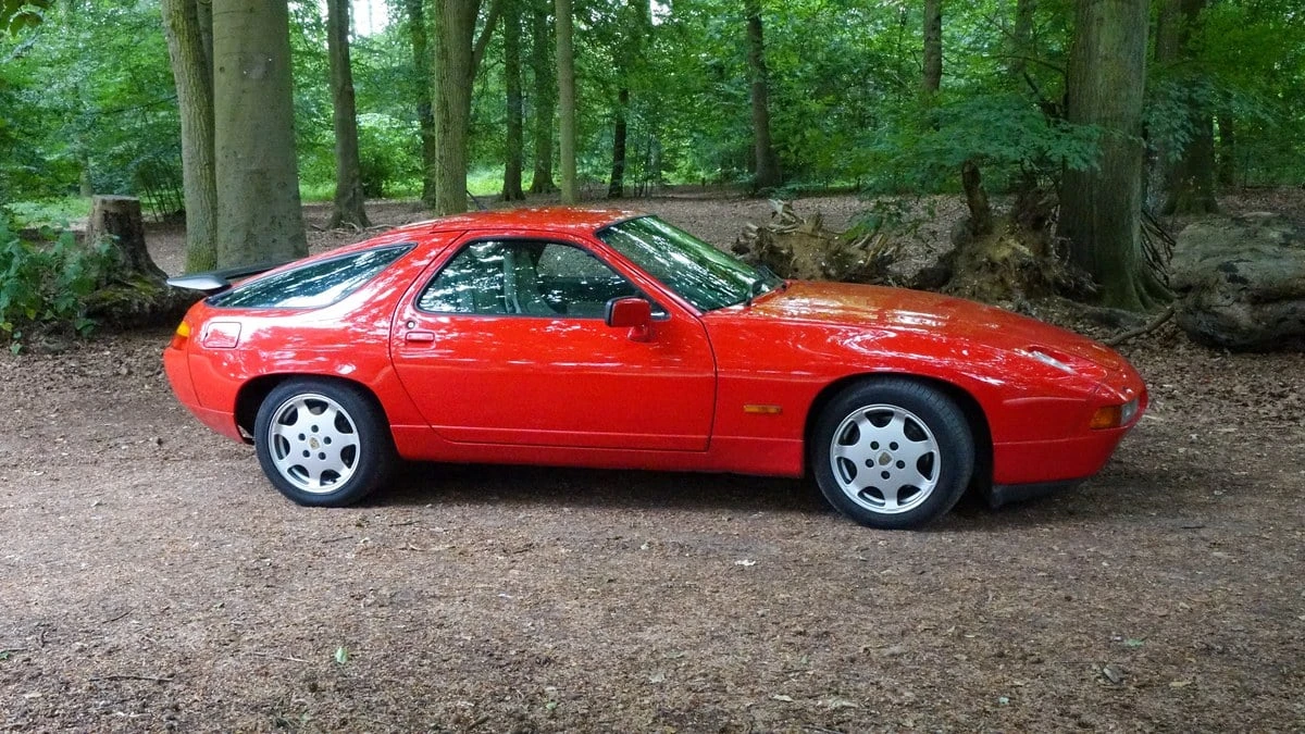 1989 Porsche 928 GT - Image 14 of 30