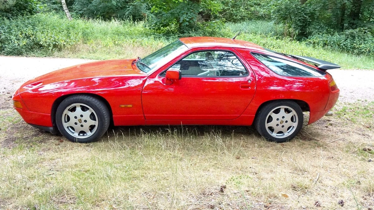 1989 Porsche 928 GT - Image 21 of 30