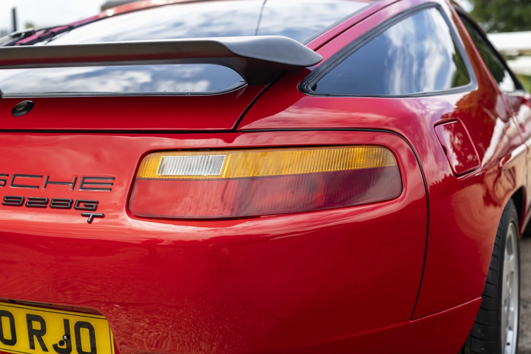 1989 Porsche 928 GT - Image 26 of 31