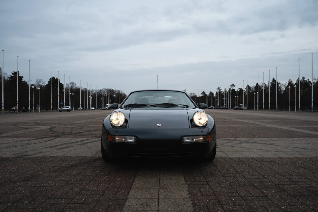 1989 Porsche 928 GT - Image 23 of 31