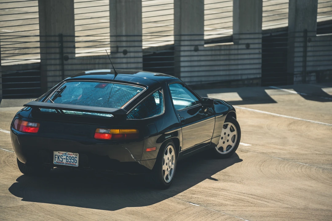 1989 Porsche 928 GT - Image 14 of 31