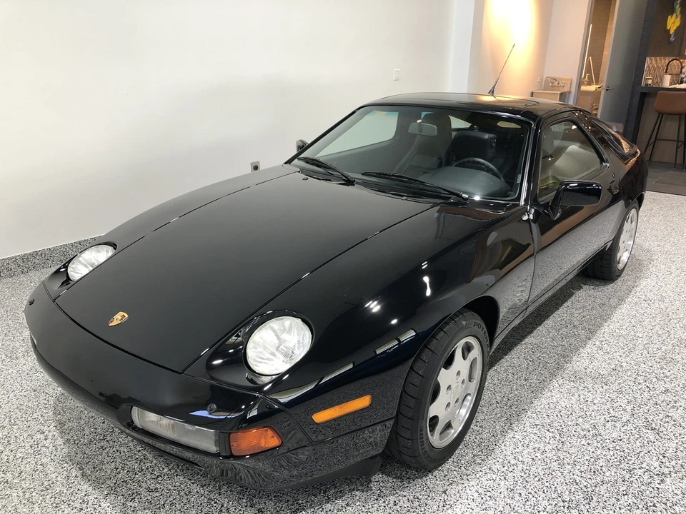 1989 Porsche 928 GT - Image 2 of 31