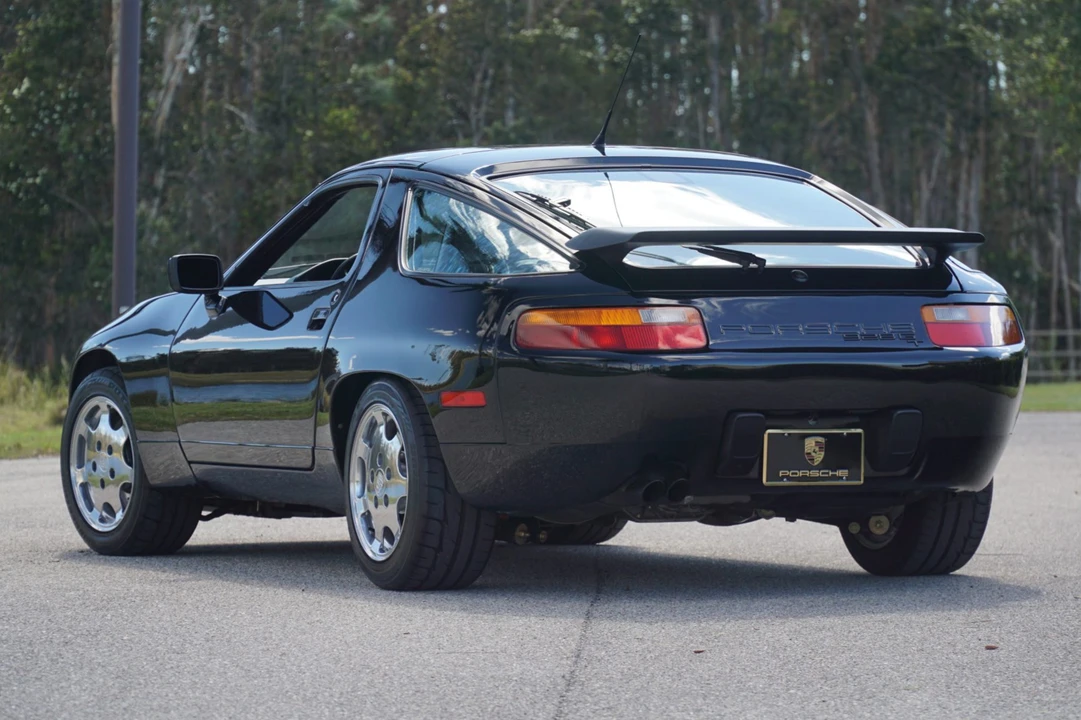 1989 Porsche 928 GT - Image 4 of 31