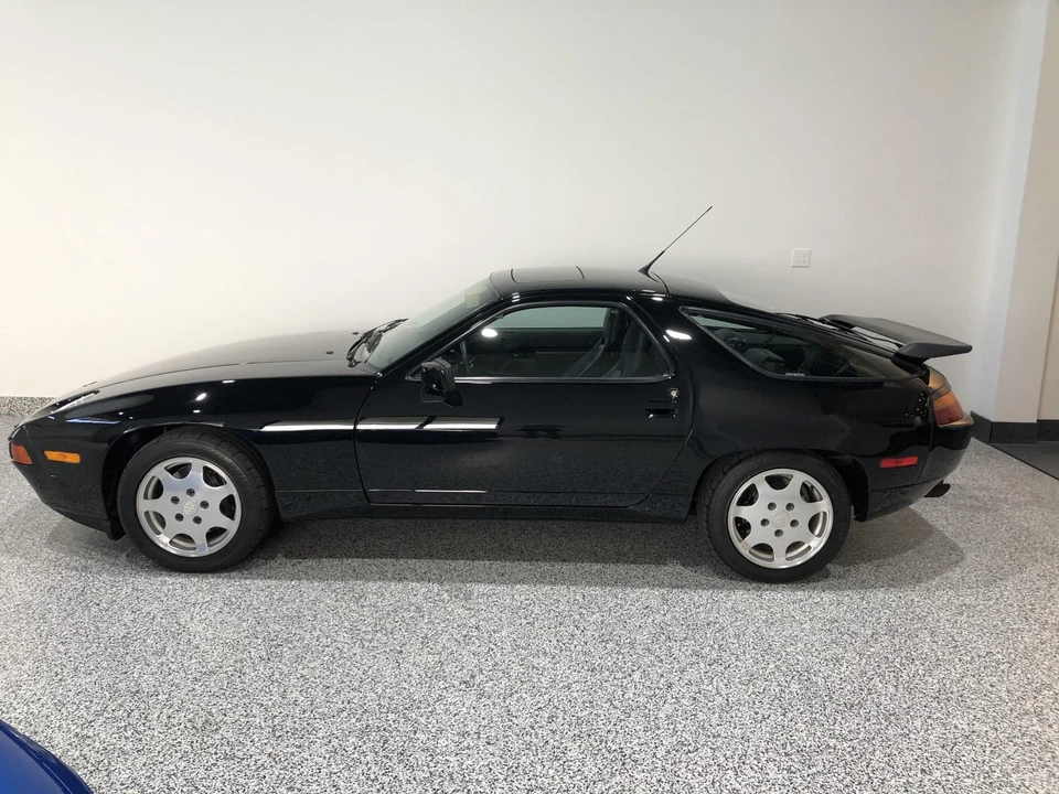 1989 Porsche 928 GT - Image 4 of 31