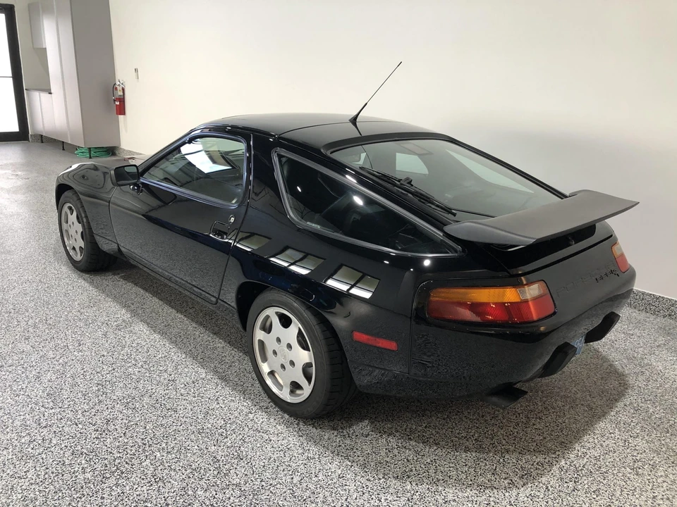 1989 Porsche 928 GT - Image 5 of 31