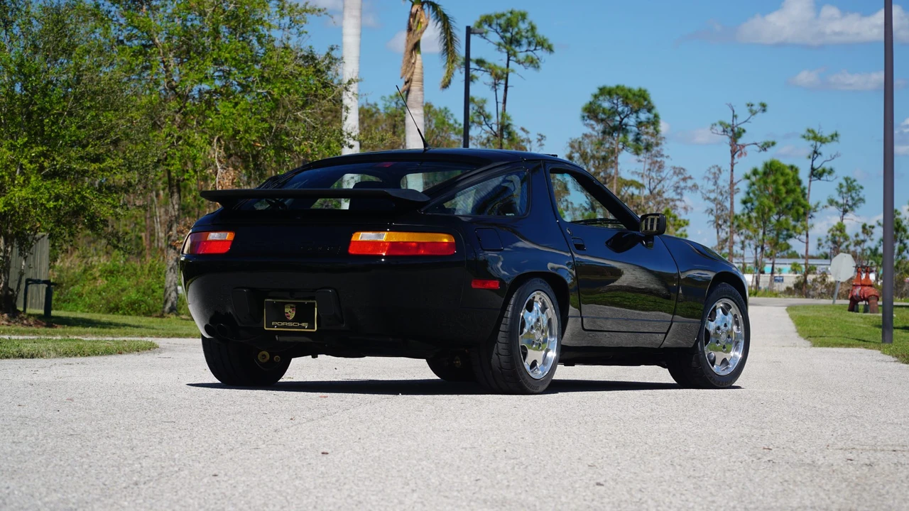 1989 Porsche 928 GT - Image 19 of 31