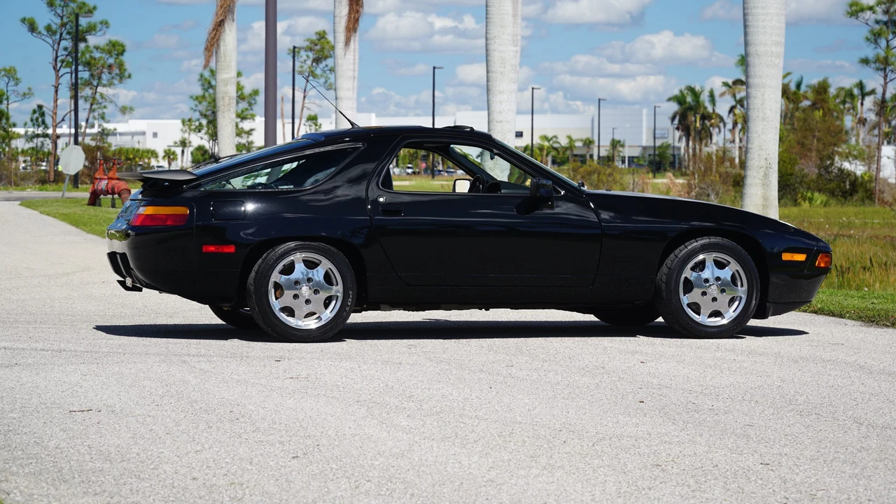 1989 Porsche 928 GT - Image 21 of 31