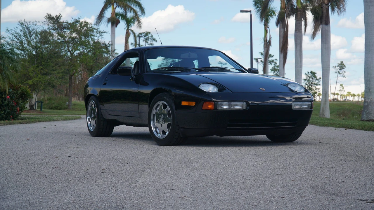 1989 Porsche 928 GT - Image 6 of 31