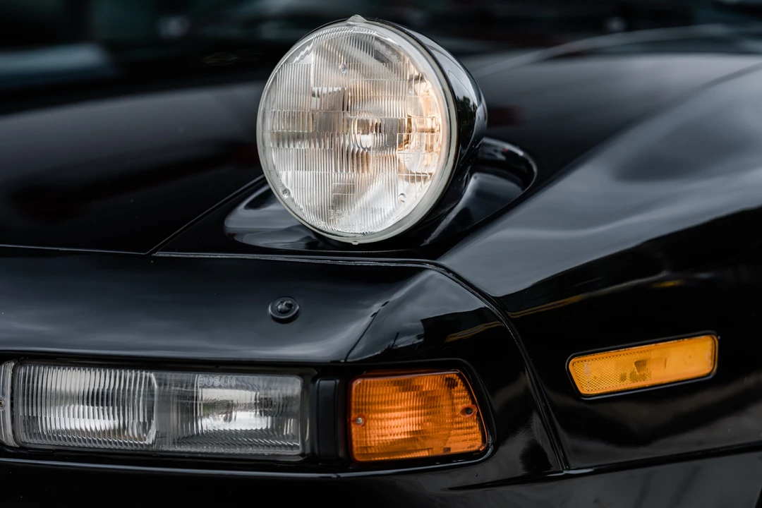 1989 Porsche 928 GT - Image 24 of 31