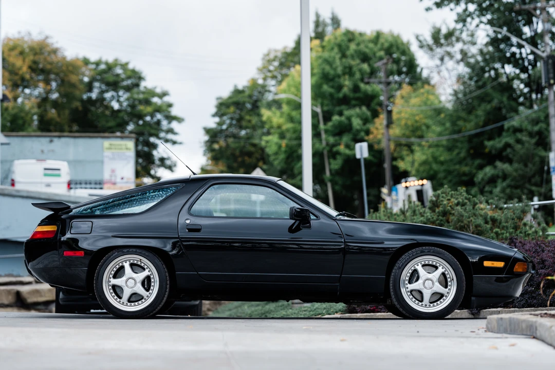 1989 Porsche 928 GT - Image 7 of 31