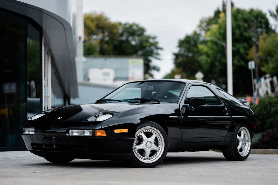 1989 Porsche 928 GT - Image 2 of 31