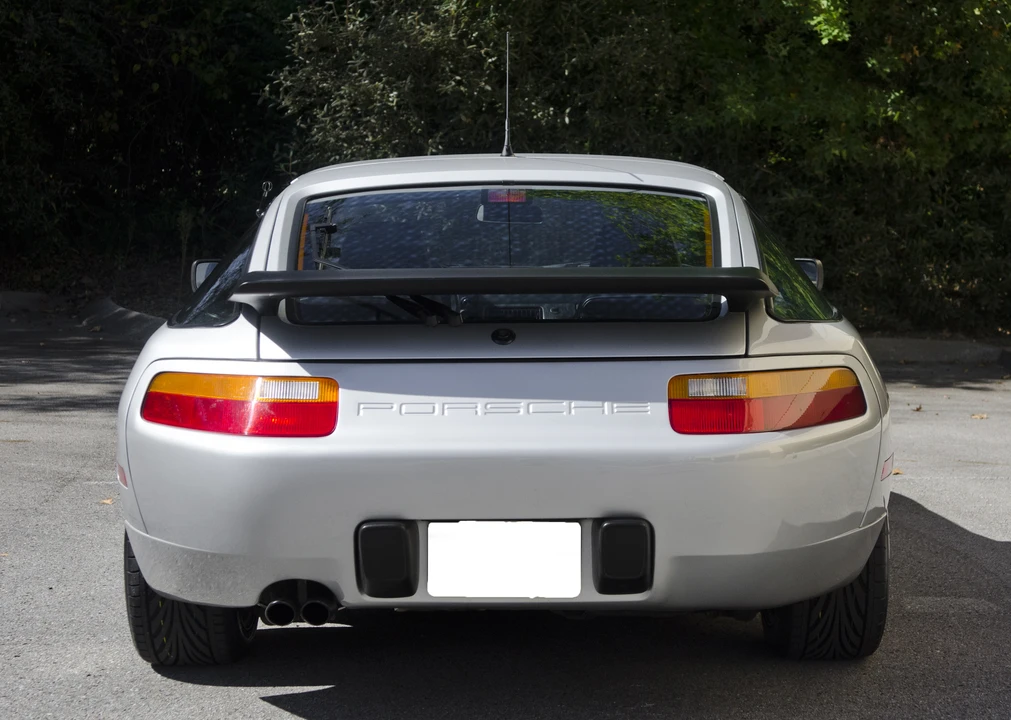 1989 Porsche 928 GT - Image 3 of 10
