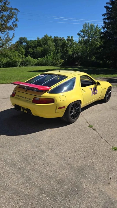 1989 Porsche 928 S4 - Image 3 of 14