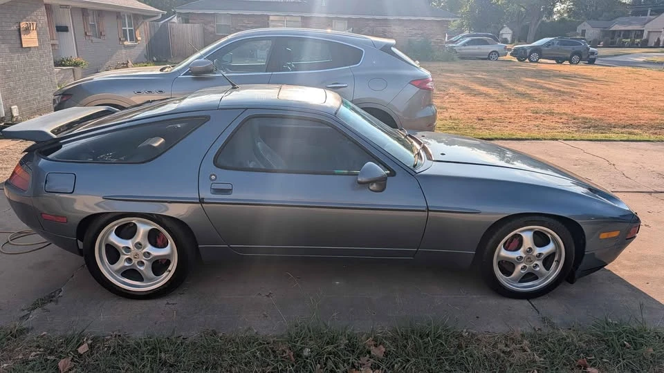 1989 Porsche 928 S4 - Image 3 of 10