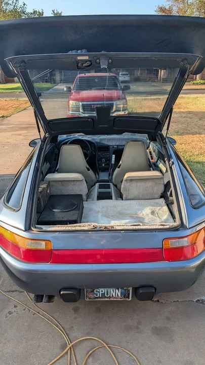 1989 Porsche 928 S4 - Image 8 of 10