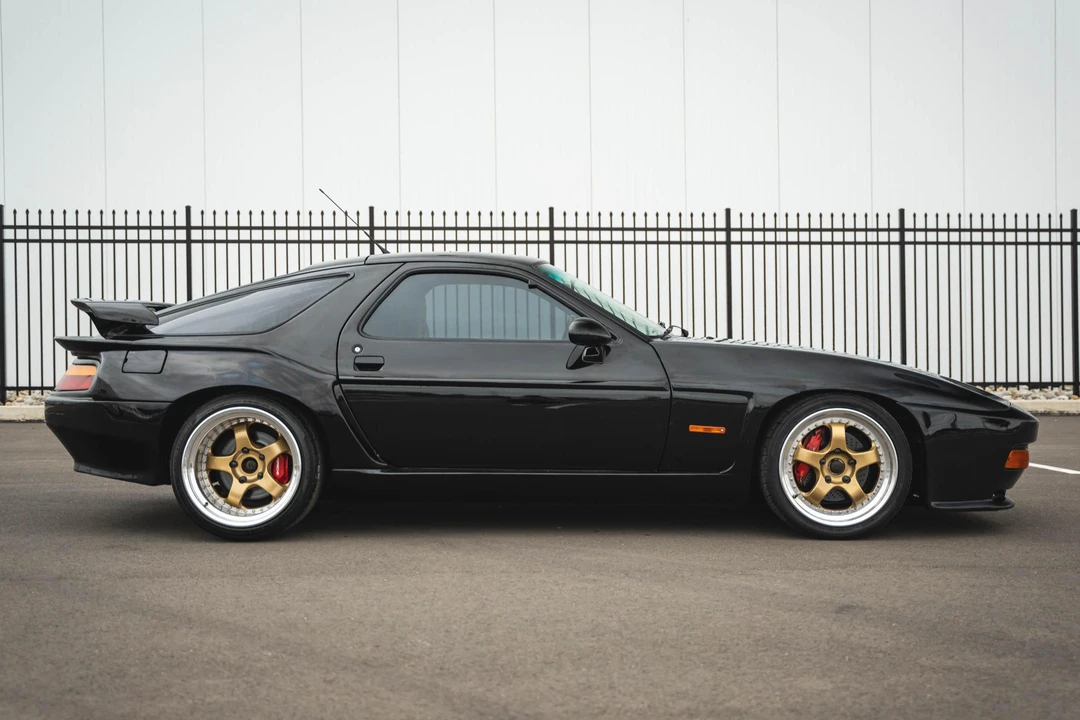 1989 Porsche 928 S4 - Image 4 of 31