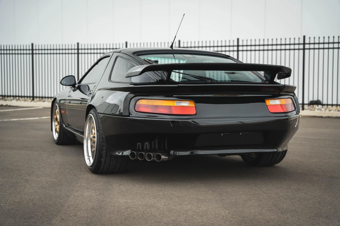 1989 Porsche 928 S4 - Image 26 of 31