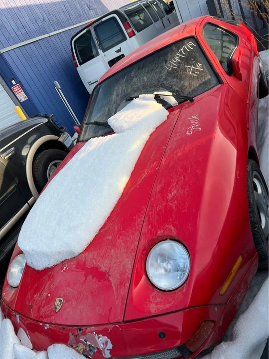 1989 Porsche 928 - Image 16 of 17