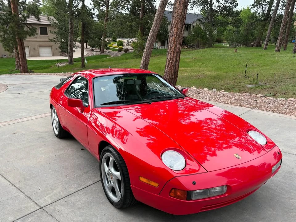 1989 Porsche 928 - Image 9 of 20