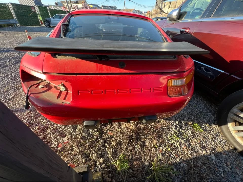 1989 Porsche 928 S4 - Image 14 of 17
