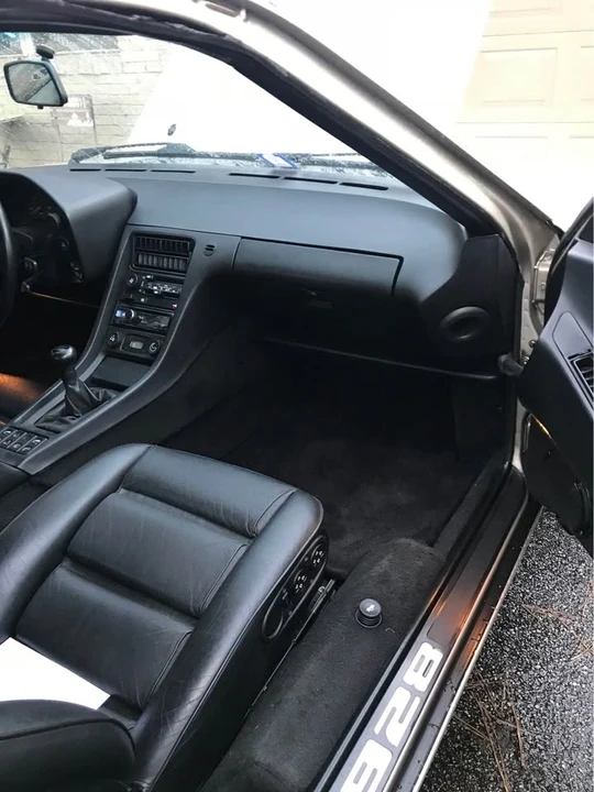 1989 Porsche 928 S4 - Image 8 of 19
