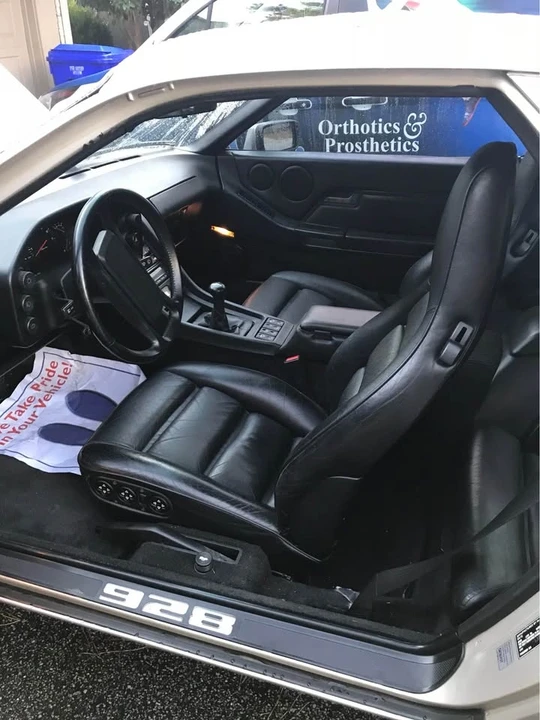 1989 Porsche 928 S4 - Image 16 of 19